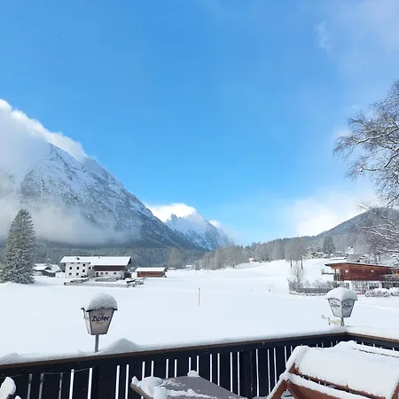 1 Haus Am Laerchenhang شقة