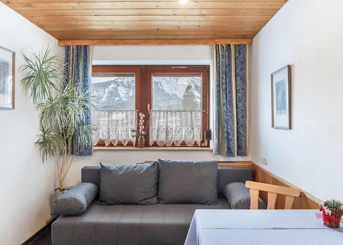 1 Haus Am Laerchenhang شقة لوتاش