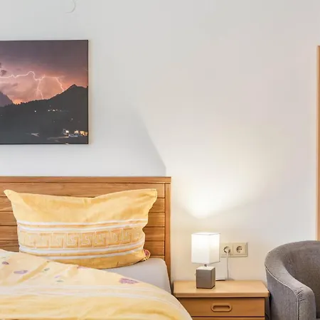 1 Haus Am Laerchenhang * Leutasch